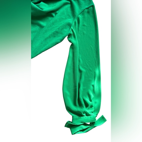 CeCe Emerald Green Blouse Size L Chiffon Tie Sleeve Top - Picture 7 of 7